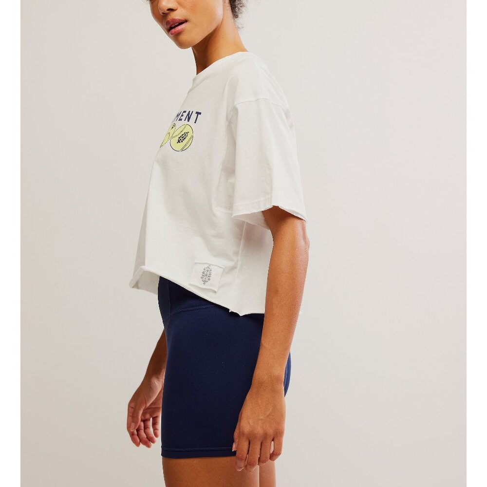 FP MOVEMENT Inspire Buti Logo Tee / Court Logo Ivory Combo - Picture 3 of 9
